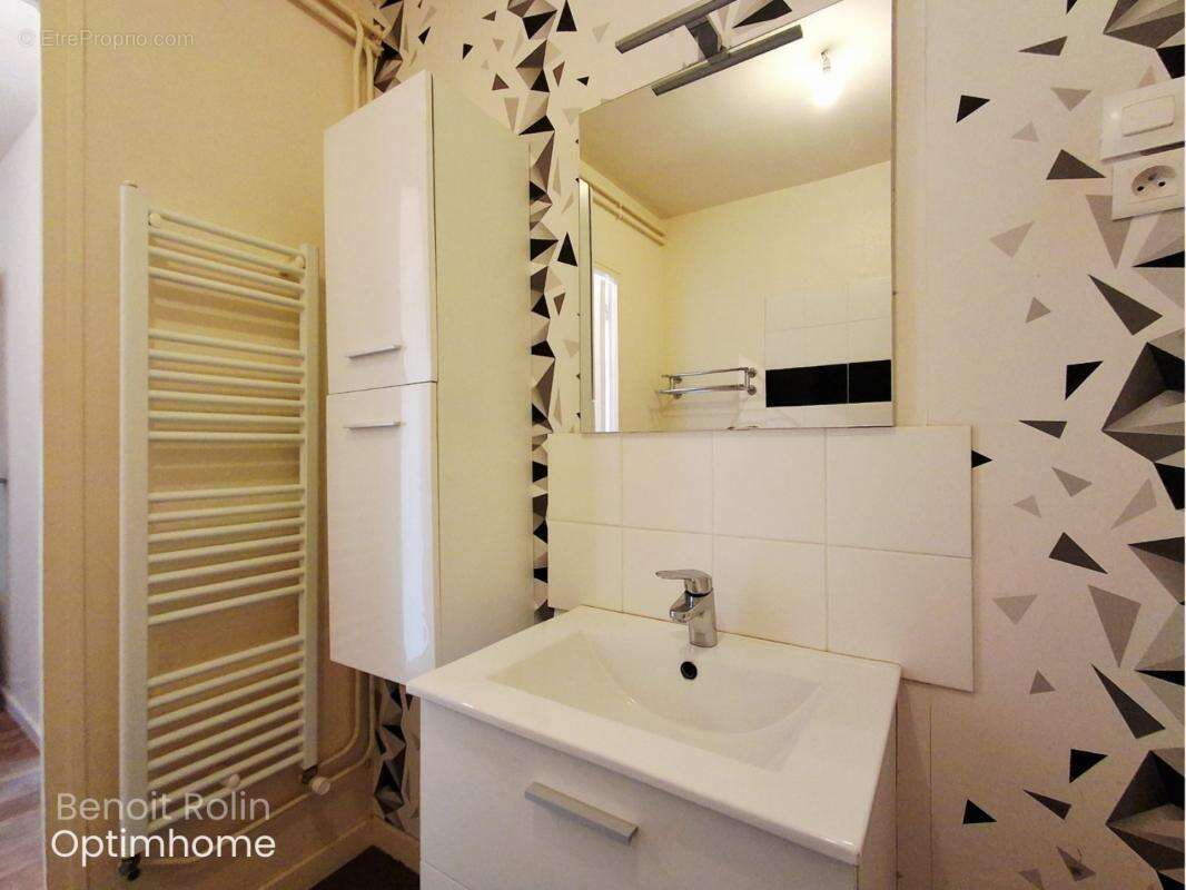 À découvrir sans tarder – superbe f4 de 73 m² avec garage de 22 m²+cave - photo 12