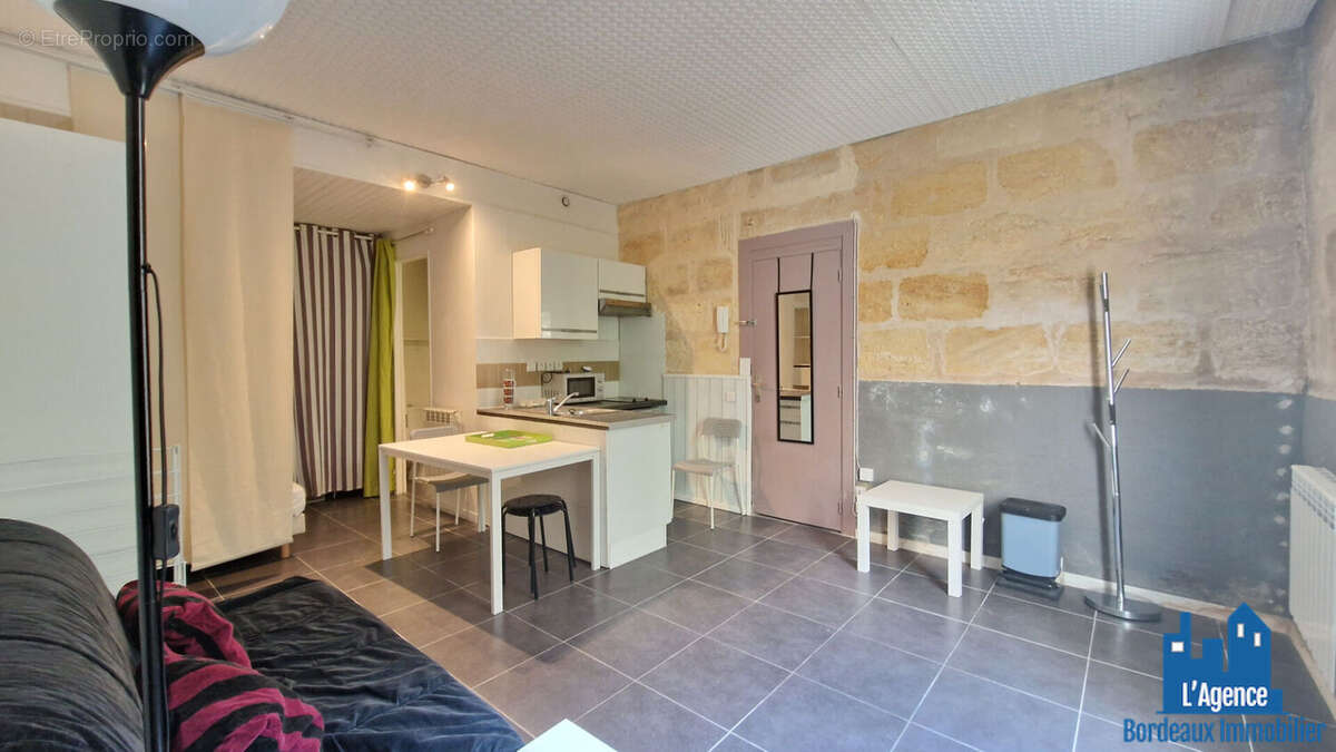 Appartement à BORDEAUX