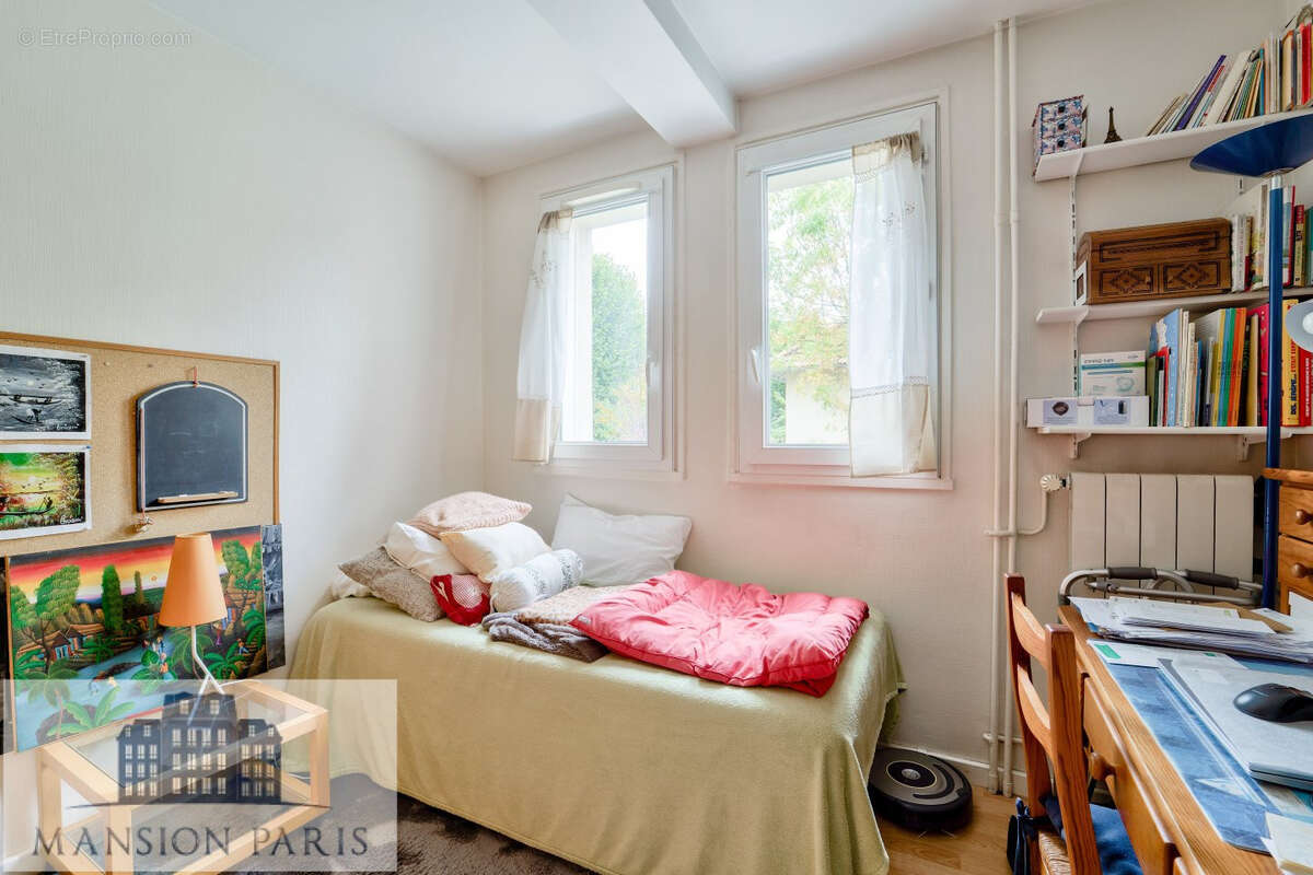 Appartement à SAINT-MAUR-DES-FOSSES