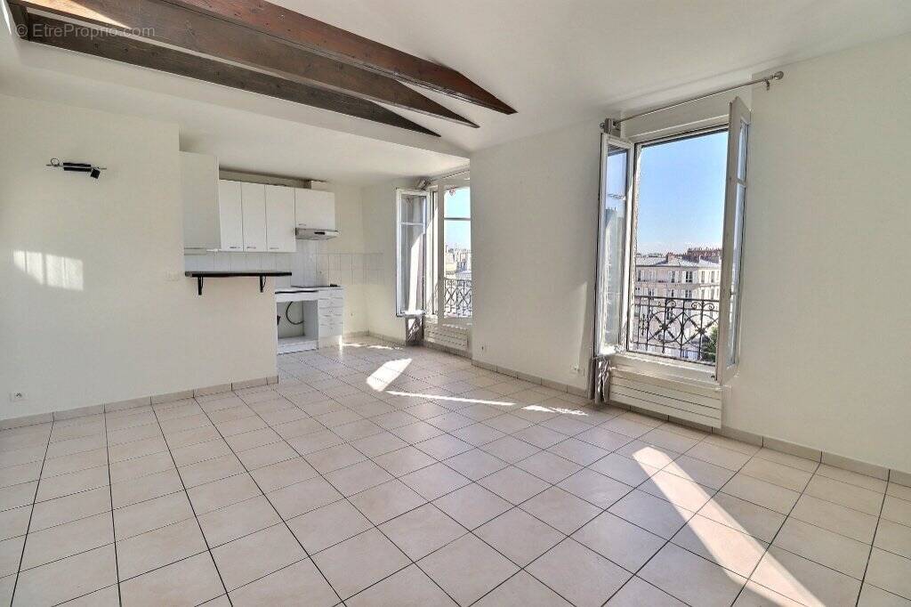 Appartement à NEUILLY-SUR-SEINE