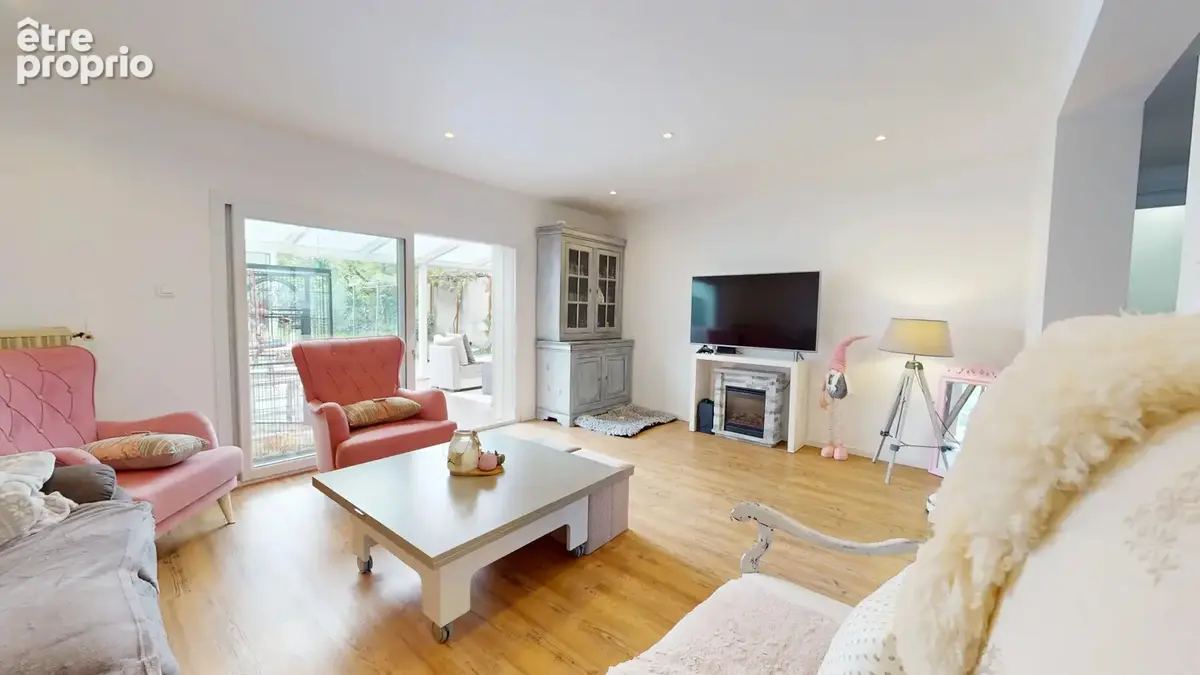 Maison 6 pièces 117 m² à vendre à Montfermeil (93370) - photo 4