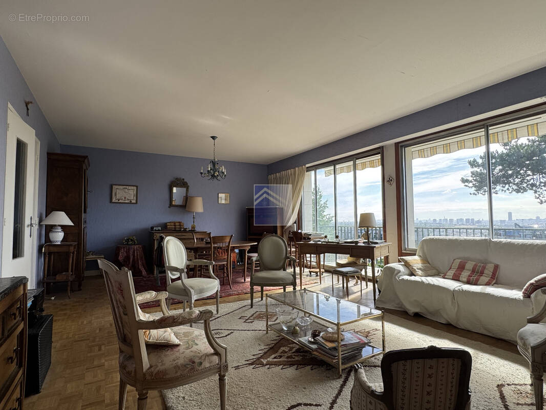 Appartement à SAINT-CLOUD