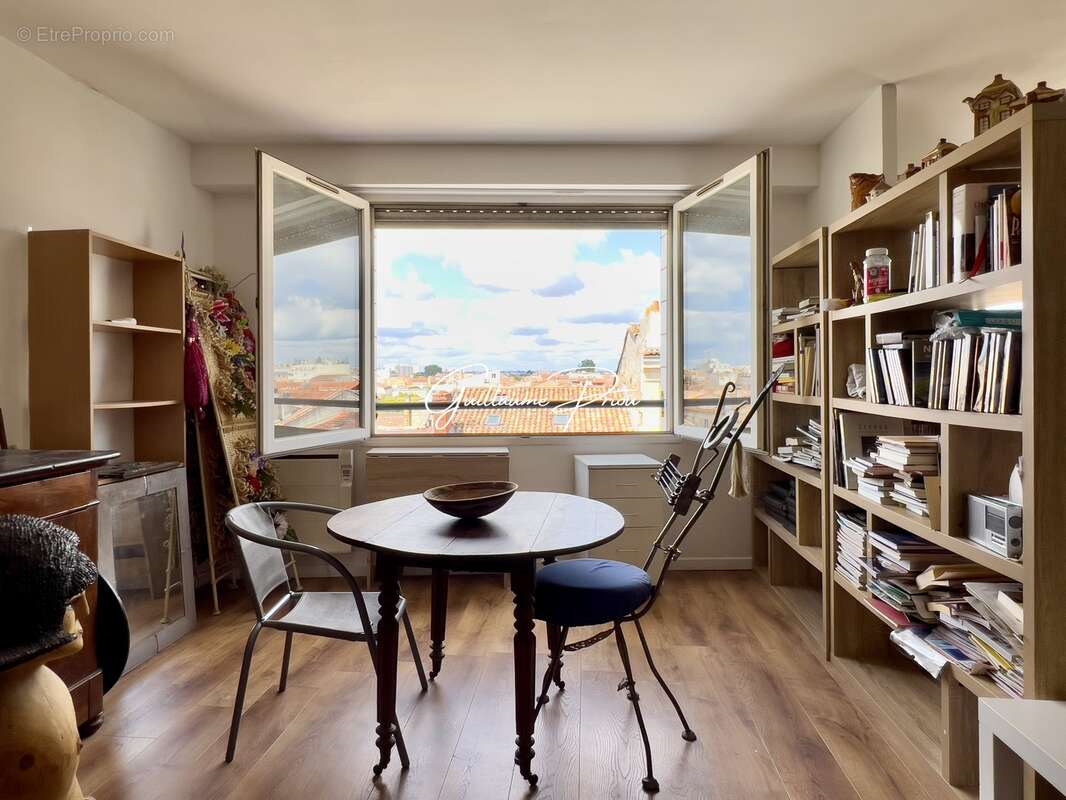 Appartement à BORDEAUX