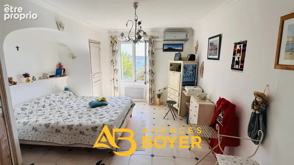 EXCLUSIVITE  BANDOL - GRAND T3 Terrasse de 50m2 Vue mer et Garage - photo 8