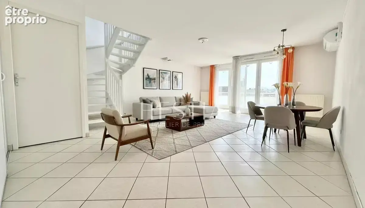Le Bourget du lac, dernier étage, T5/T6 duplex de 134m² avec parking et 2 garages - photo 4