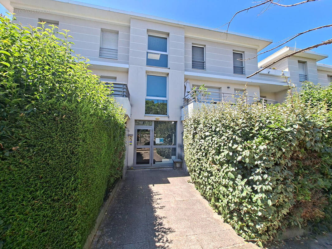 Appartement à BOURG-LES-VALENCE