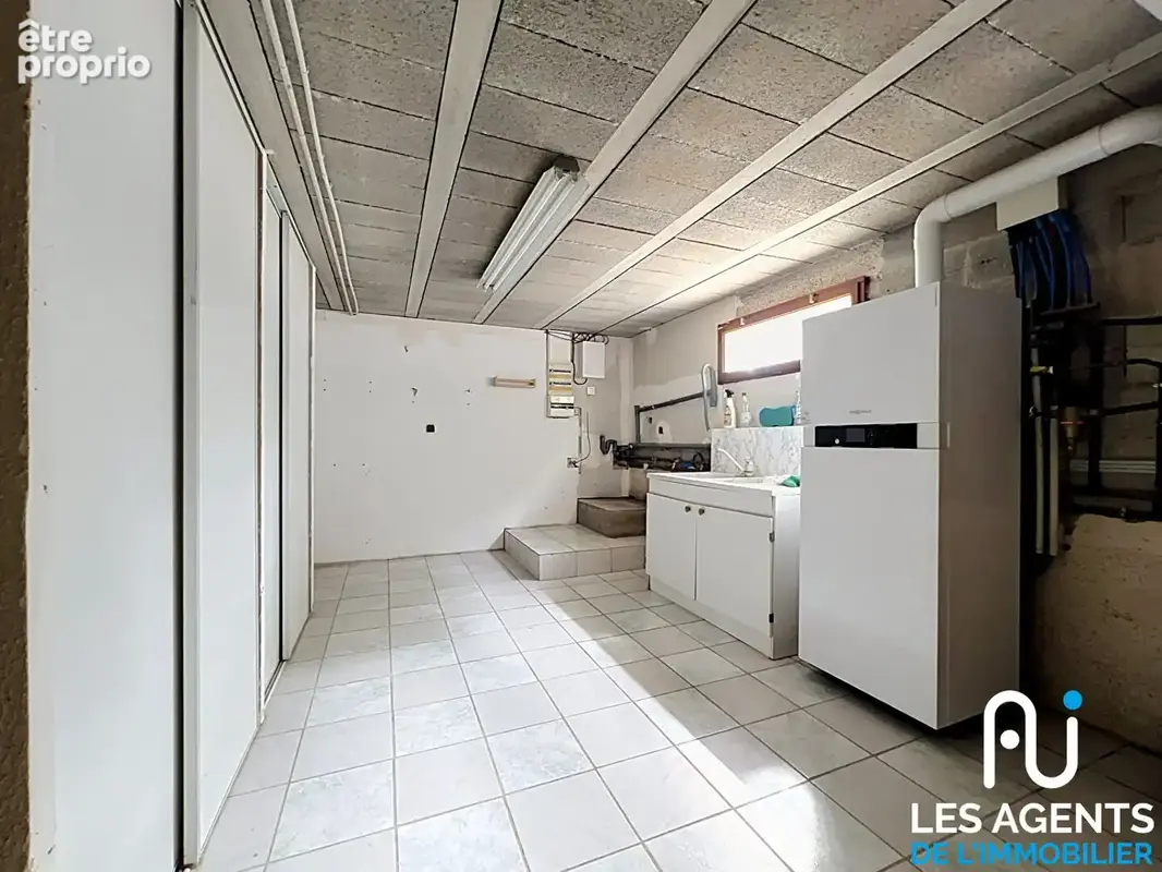 Vernon - Maison familiale 4 chambres  Vie de plain-pied  Terrain 1 150 m² - photo 12