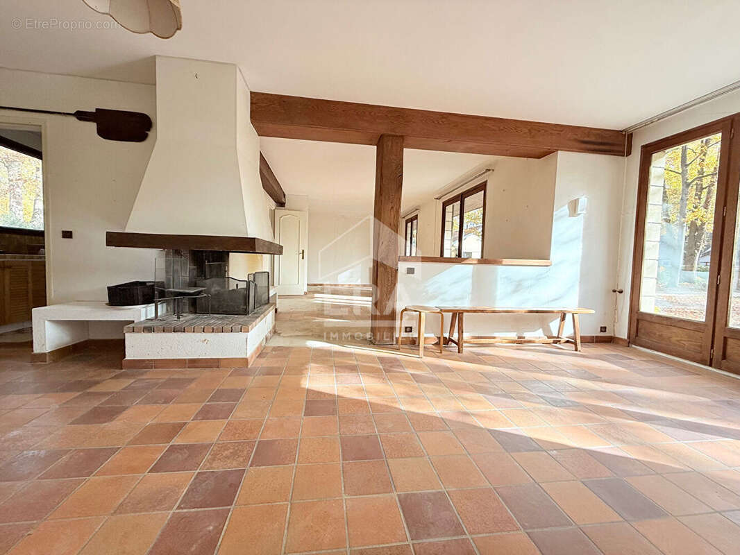 Maison à GIF-SUR-YVETTE