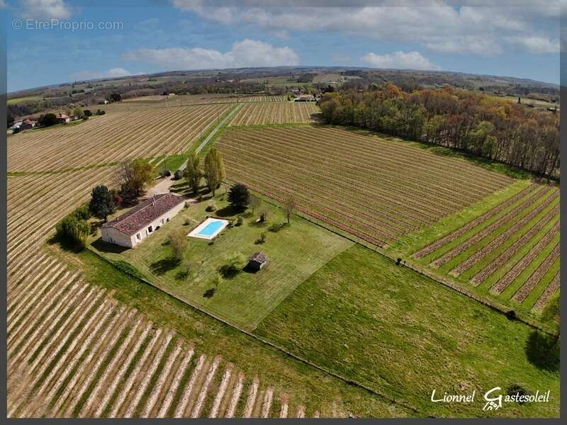 Maison en pierre de charme avec piscine 4 chambres en Gironde dans un cadre rare et privilégié isolée - photo 2