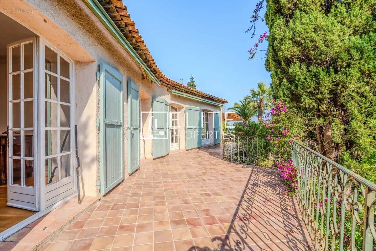 Maison de charme avec vue mer panoramique. piscine et dépendance - photo 5