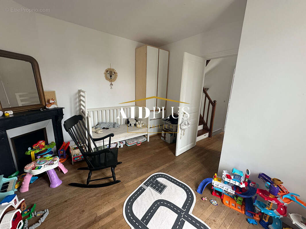 Maison à SAINT-LEU-LA-FORET