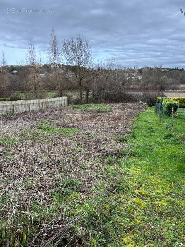 Terrain à ANGOULEME