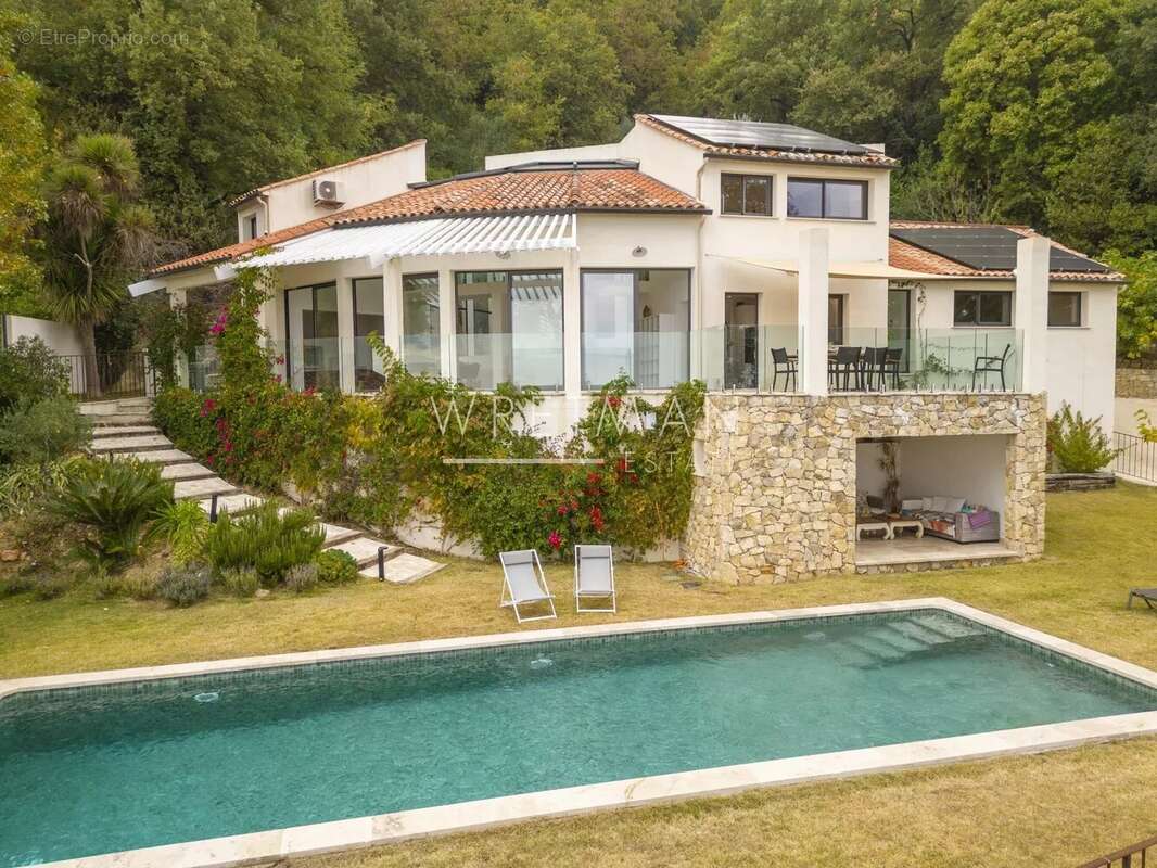 Maison à GRASSE