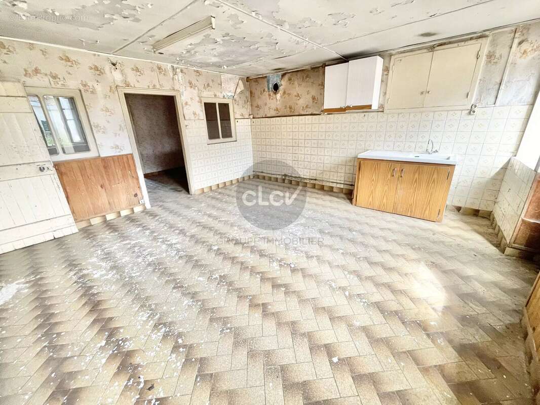 Maison à PONT-DE-VAUX