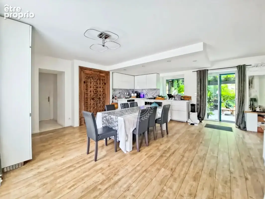 Maison 6 pièces 230 m² à vendre à Frossay (44320) - photo 7