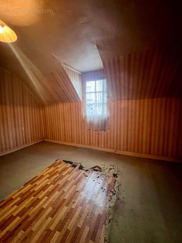 Maison à CORMEILLES