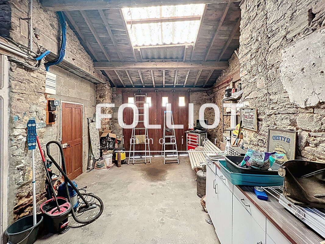 Maison à CERISY-LA-SALLE