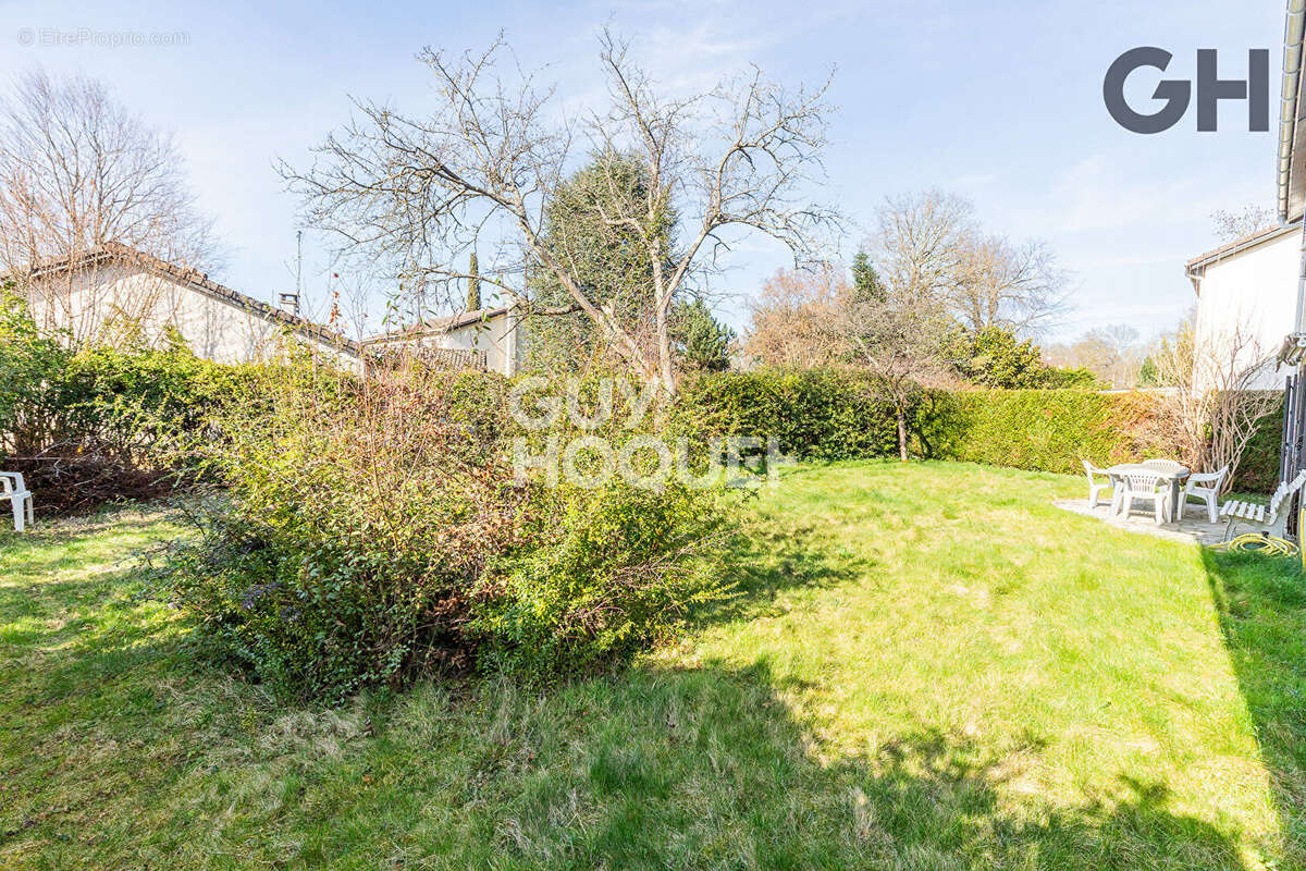 Maison à SOISY-SUR-SEINE