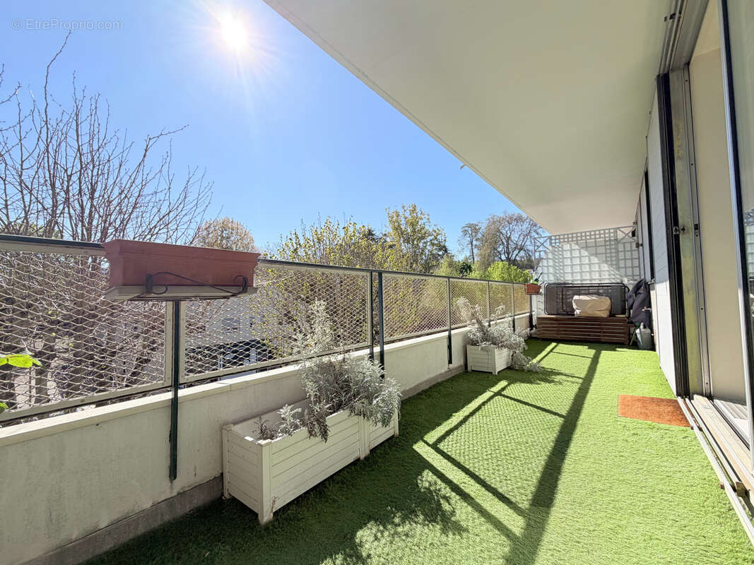 Appartement à RUEIL-MALMAISON