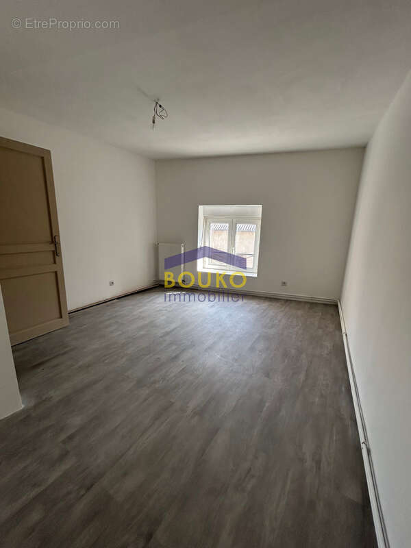 Appartement à SAINT-NICOLAS-DE-PORT
