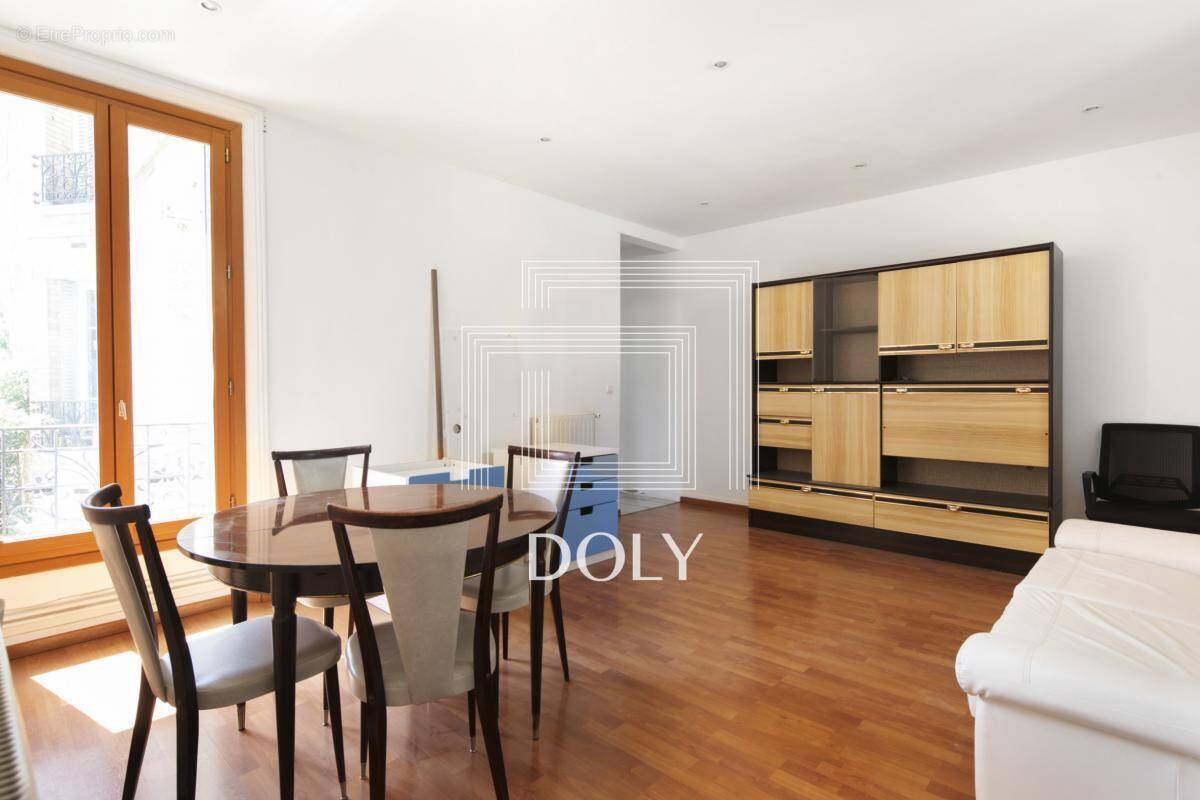 Appartement à PUTEAUX