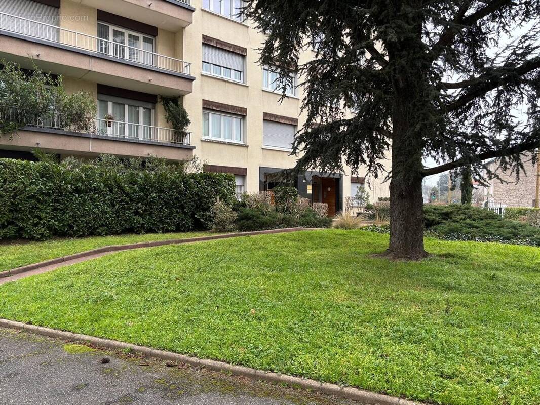 Appartement à VILLEURBANNE
