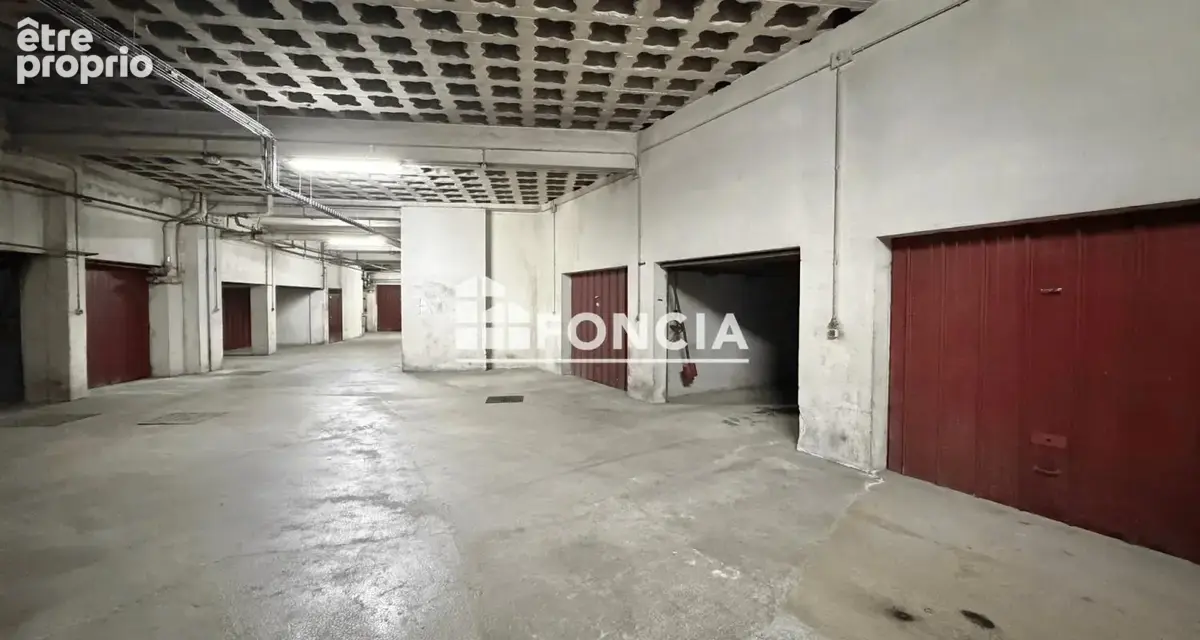 LA ROCHE-SUR-FORON CENTRE : Appartement T2 + garage + cave - photo 16