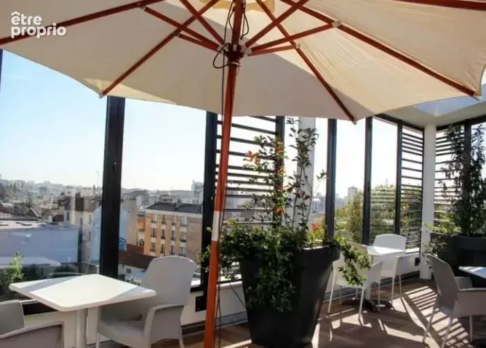 INVESTISSEMENT LOCATIF  LES LILAS  Résidence EHPAD Les Terrasses des Lilas - 7,63 % de rentabilité - photo 6