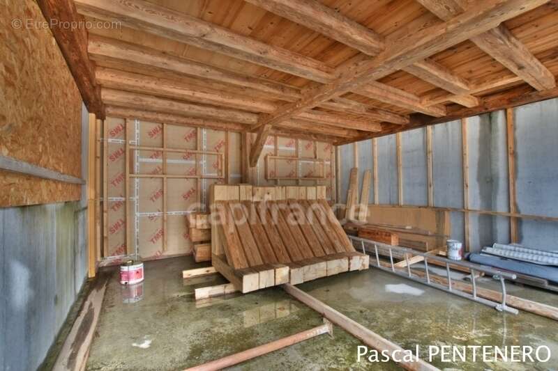 Terrain à LA CHAPELLE-D'ABONDANCE