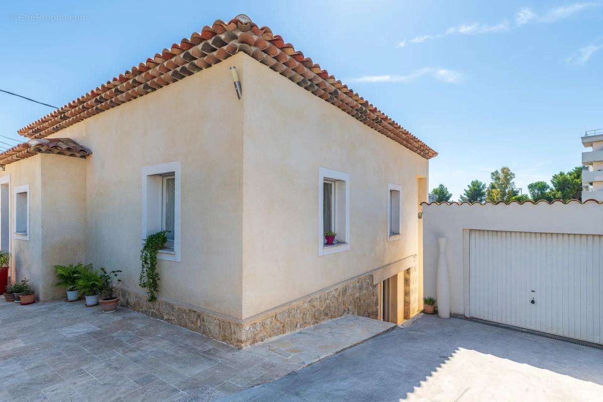 Maison à ANTIBES