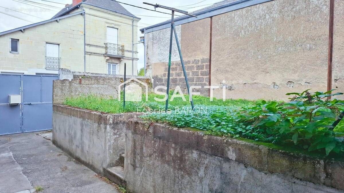 Photo 1 - Maison à CHATELLERAULT