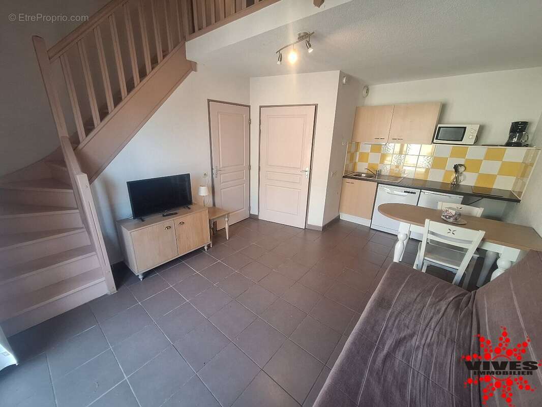 Colombiers  Charmante villa T2 avec terrasse et piscine dans une résidence de vacances - photo 5