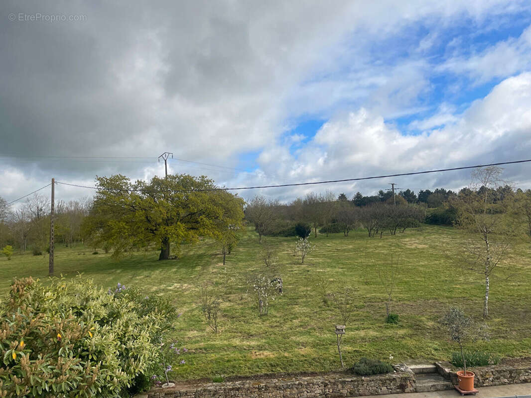 Maison à SAINT-MARS-DU-DESERT