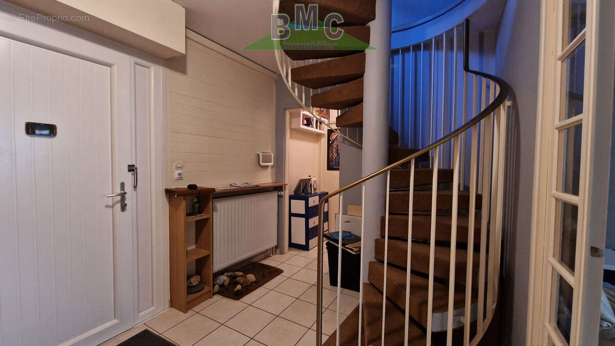 Appartement à LE PLESSIS-BOUCHARD