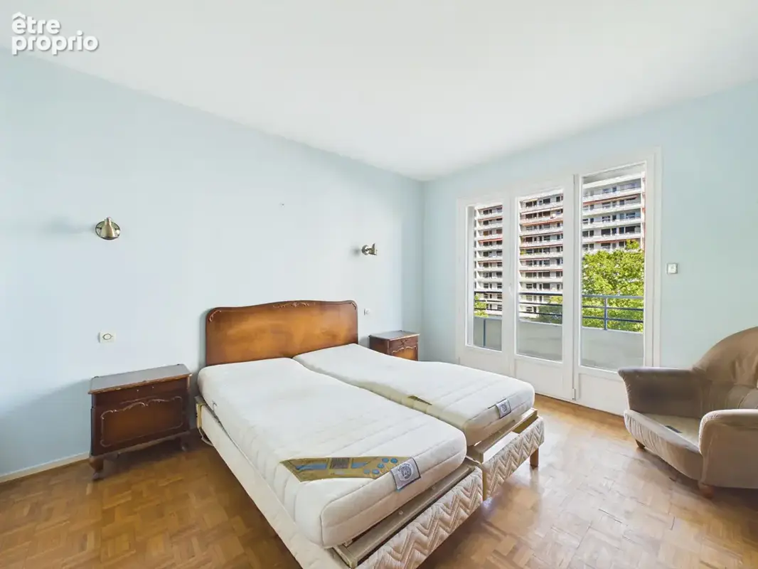 ESPLANADE - Appartement F4 de 95 m² avec la clim, un balcon et un parking - photo 9