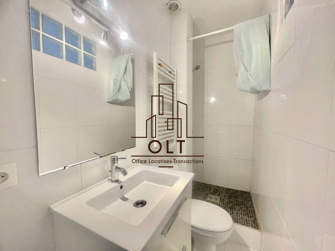 Appartement à SURESNES