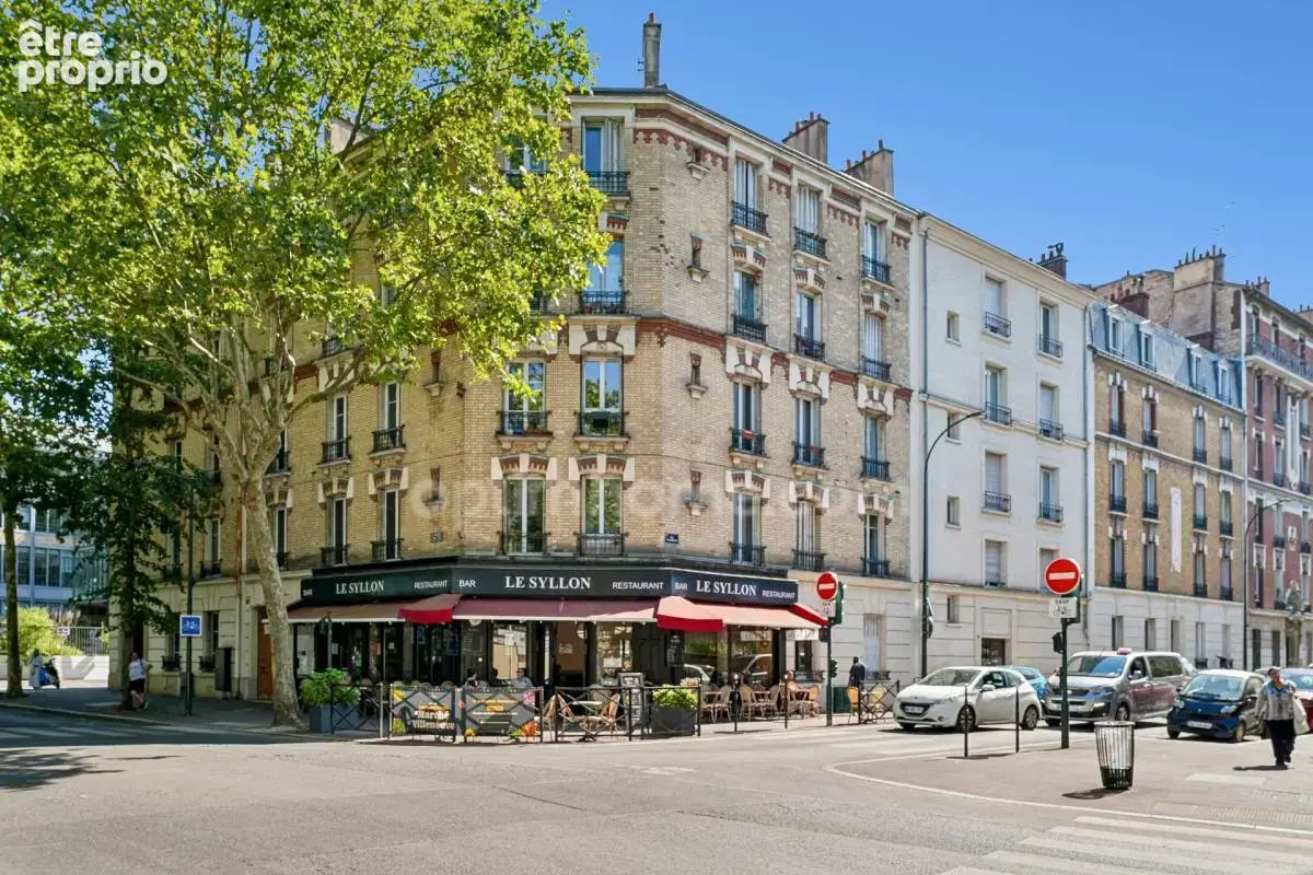 CLICHY (HAUTS DE SEINE, 92) – 2 pièces F2/T2 – excellent état – 40,10 m² - Proche transports, centre-ville, commodités et parc R - photo 13