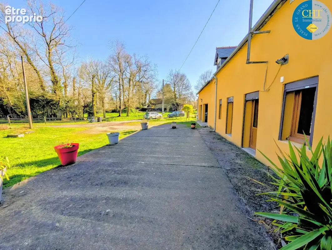 Longère en pierres indépendante et ses vastes dépendances   loutehel (35380) - photo 27