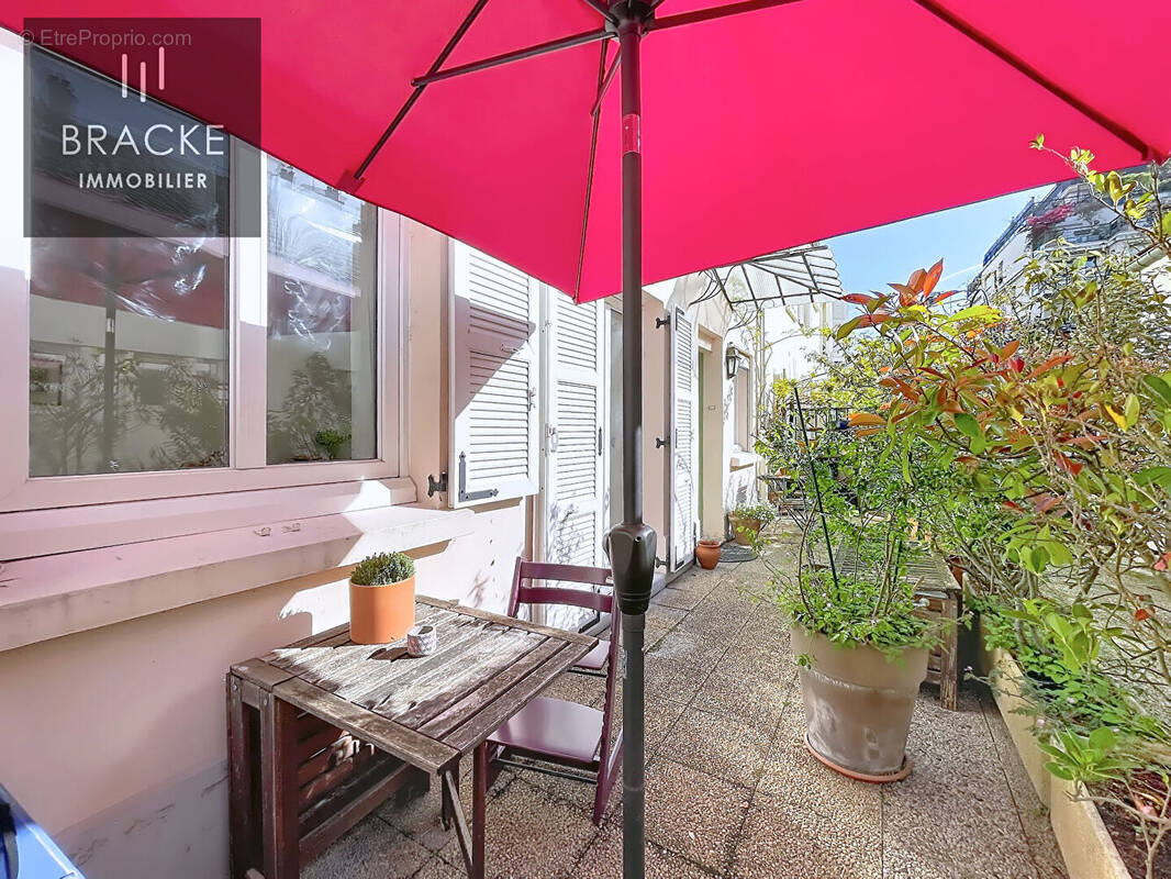 Maison à COURBEVOIE