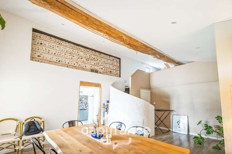 Maison à COLAYRAC-SAINT-CIRQ