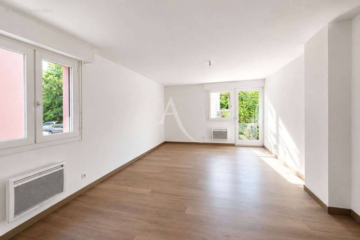 DAX- Appartement 2 chambres 80m² avec place privative - photo 2