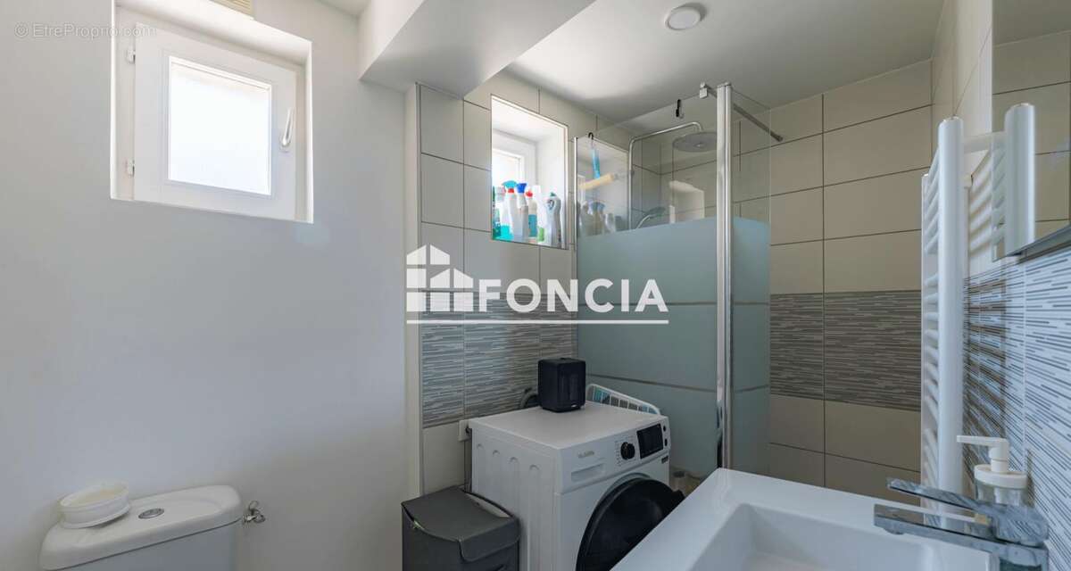 Appartement à ROUSSILLON