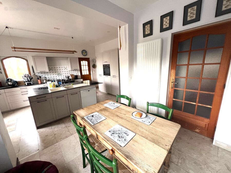 Maison à SAINT-AMAND-LES-EAUX