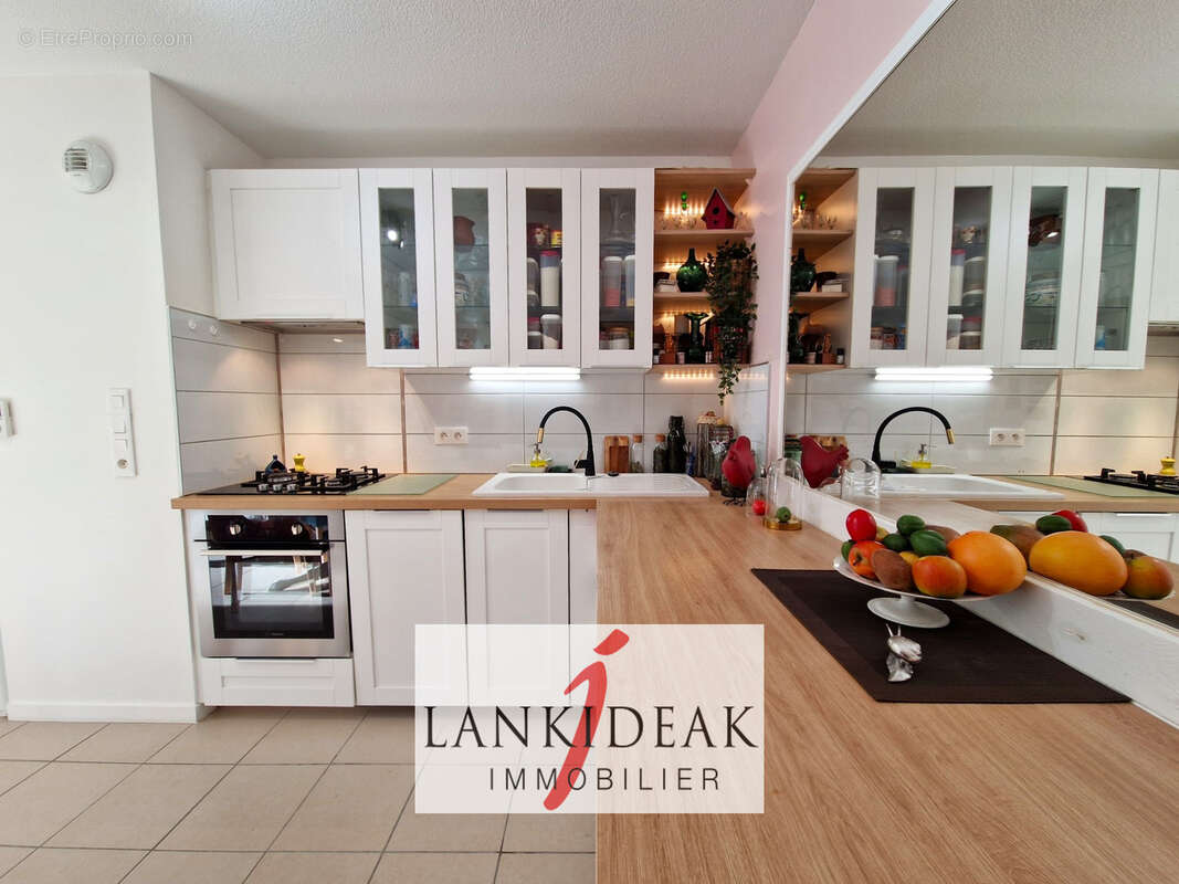 Appartement à USTARITZ