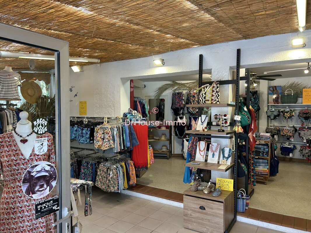 Commerce 66 m² à Argeles-Sur-Mer  - photo 2