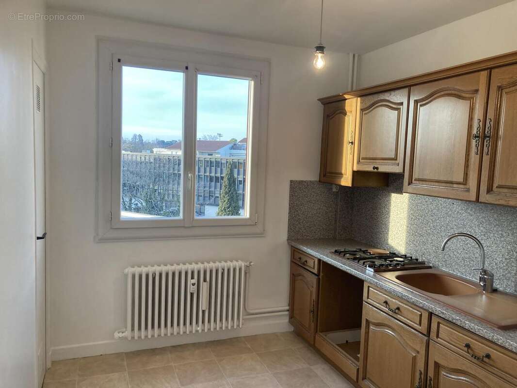 Photo 3 - Appartement à TASSIN-LA-DEMI-LUNE