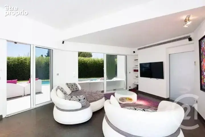 Maison 193 m² à Mougins  - photo 5