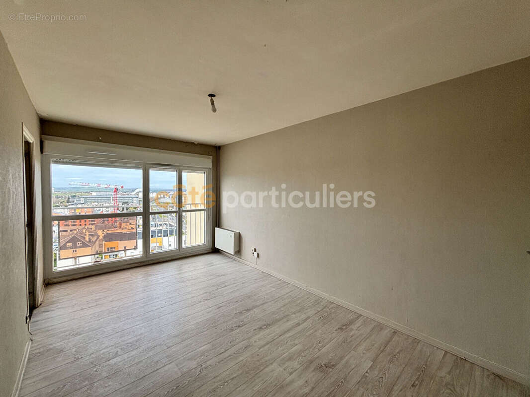 Studio 29 m² Caen - photo 2