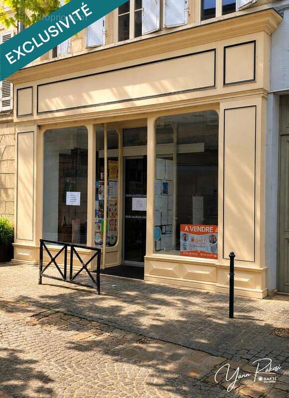 Photo 2 - Commerce à SAINT-JEAN-D'ANGELY