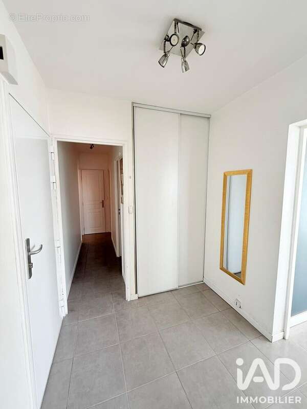 Photo 8 - Appartement à SARCELLES